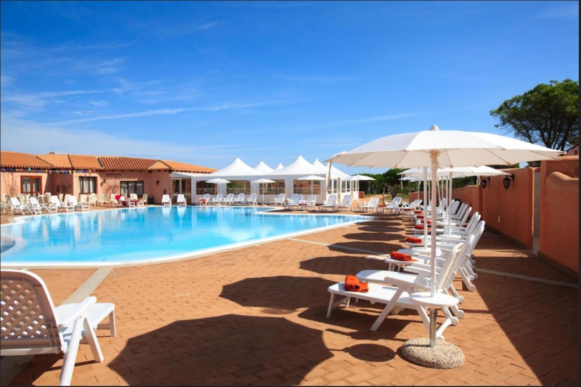 Residence Baia Dei Mirti Vignola Mare Ngoại thất bức ảnh