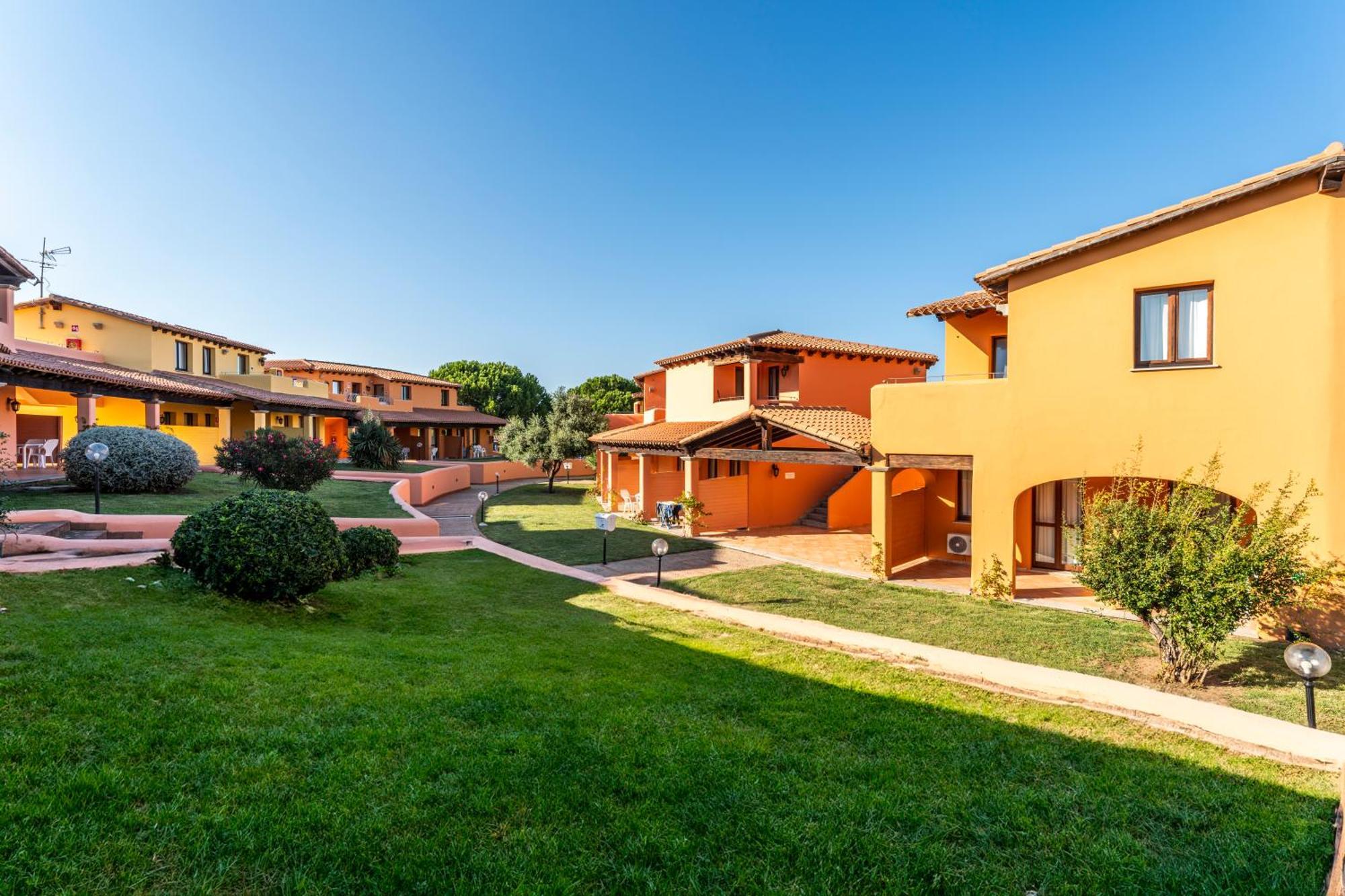 Residence Baia Dei Mirti Vignola Mare Ngoại thất bức ảnh